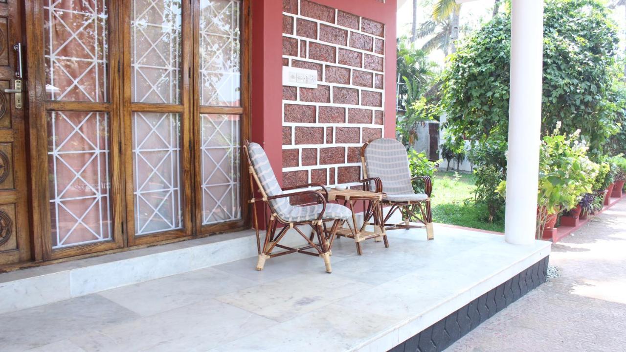 Hill View Beach Resort Варкала Экстерьер фото