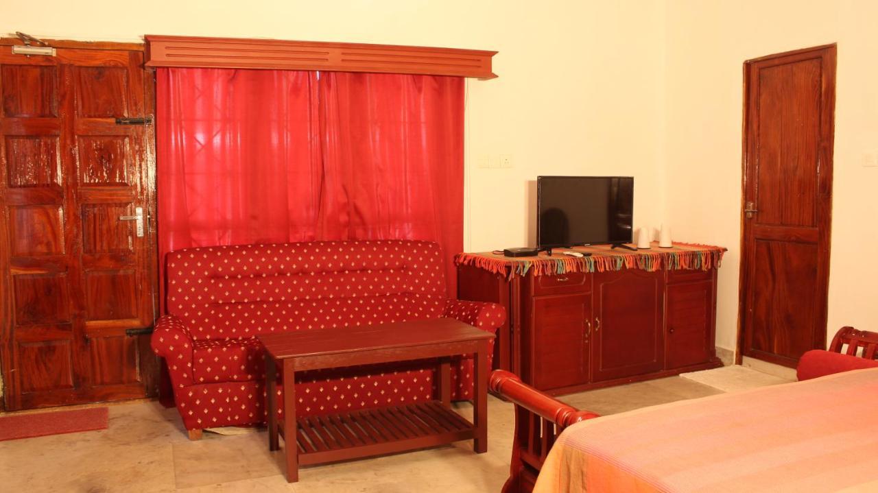 Hill View Beach Resort Варкала Экстерьер фото