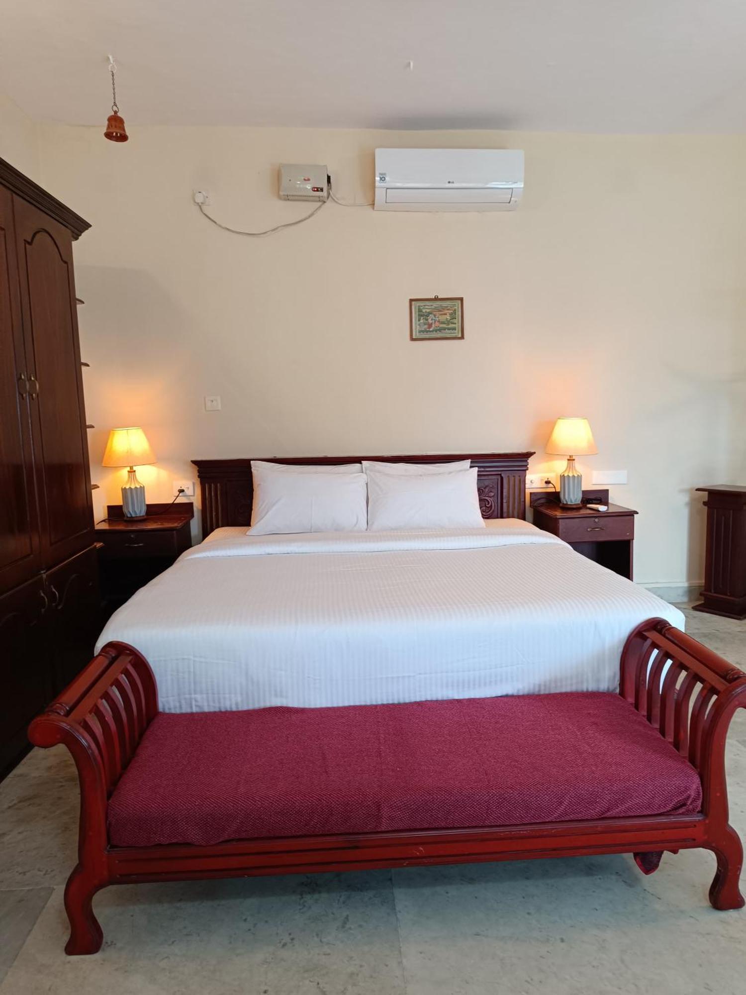 Hill View Beach Resort Варкала Экстерьер фото