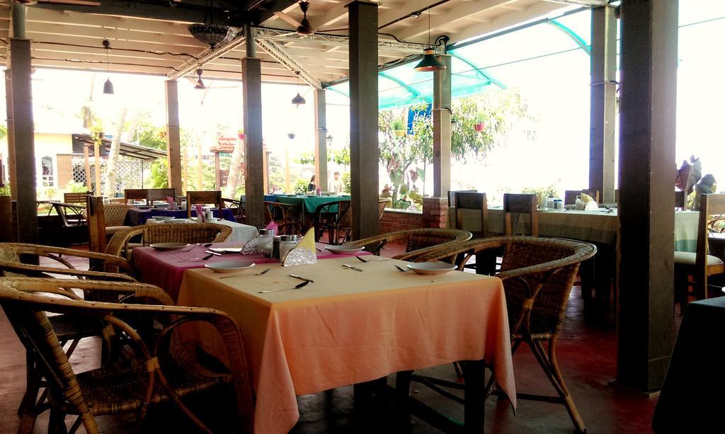 Hill View Beach Resort Варкала Экстерьер фото