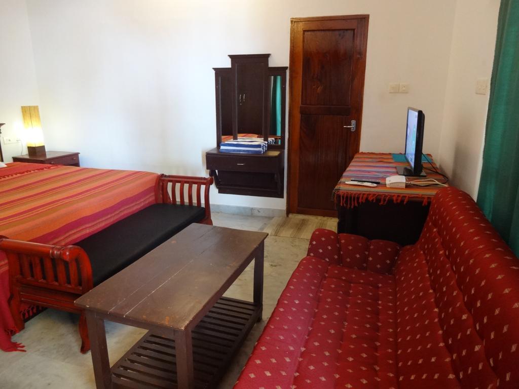 Hill View Beach Resort Варкала Экстерьер фото
