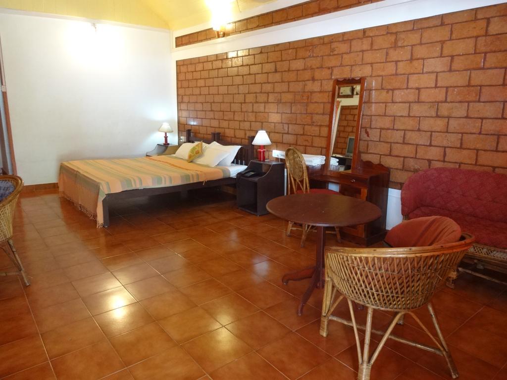 Hill View Beach Resort Варкала Экстерьер фото